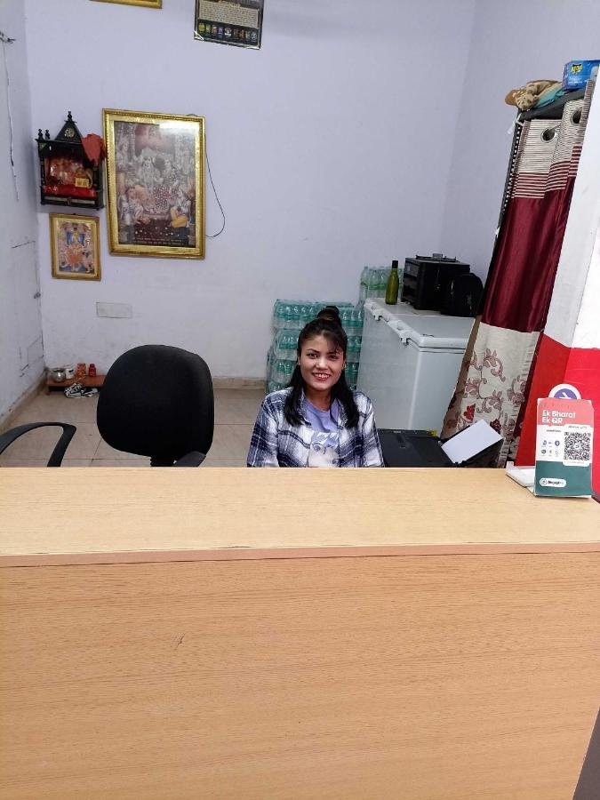 Hotel O Kl Khari Near Ashoka Park Mein Metro 뉴델리 외부 사진
